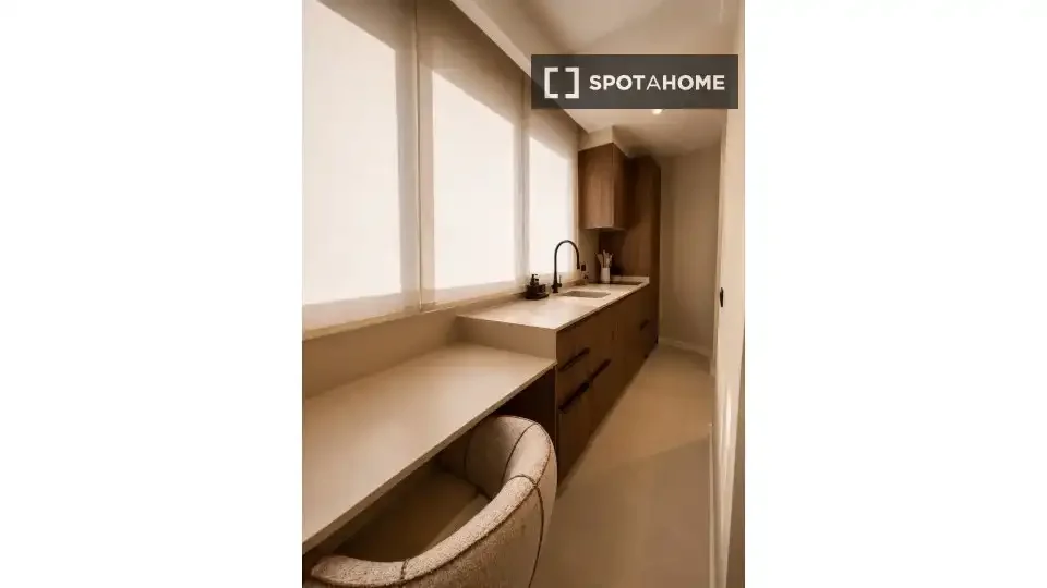 Piso en  Barcelona Capital - Foto 4