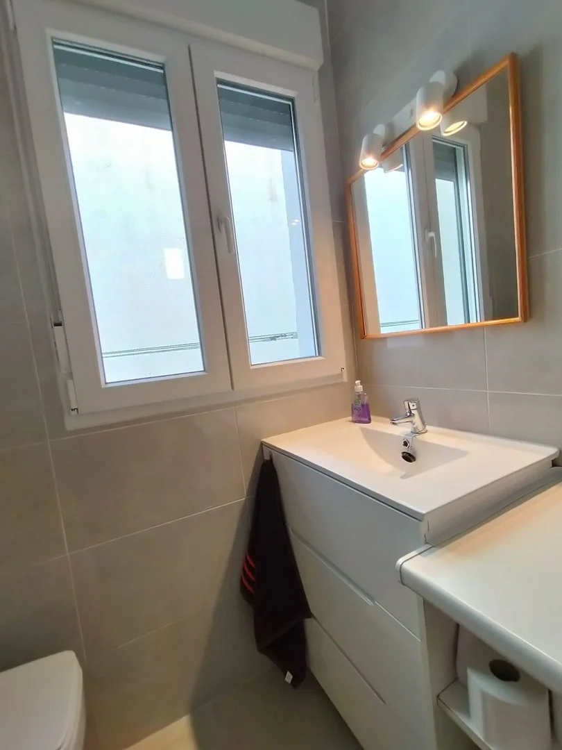 Piso en Barrio Malasaña-Universidad - Foto 9