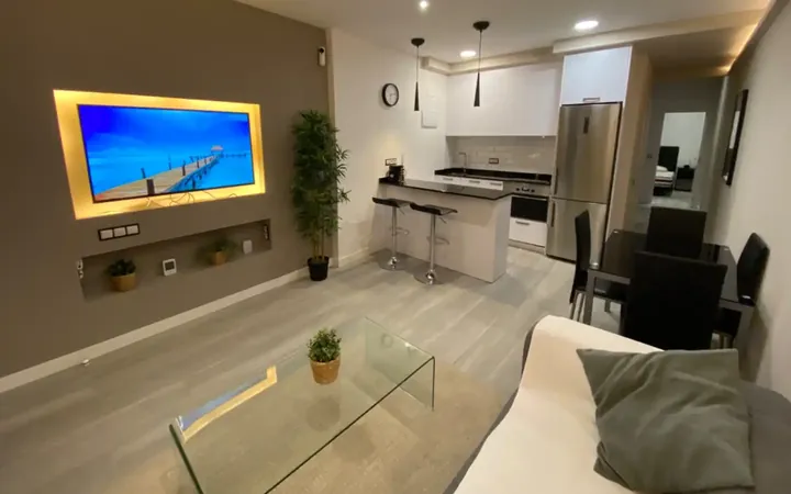 Apartamento en  Calle de la Constancia 44 - Foto 1