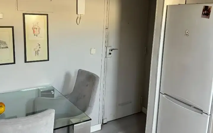 Piso en  Calle de Campoamor 9 - Foto 6