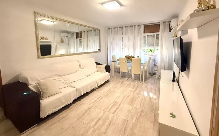 Dúplex en Calle de Caldas de Estrach, 8 - Foto 1