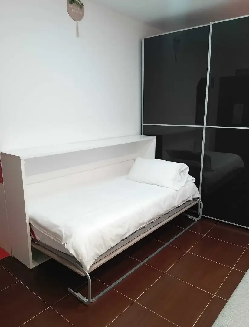 Estudio en  Calle de Bustamante 23 - Foto 2