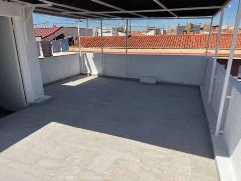 Ático en Calle del Amor Hermoso - Foto 1