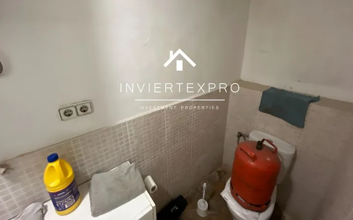 Local en Calle de València, El Camp de l'Arpa del Clot - Foto 8