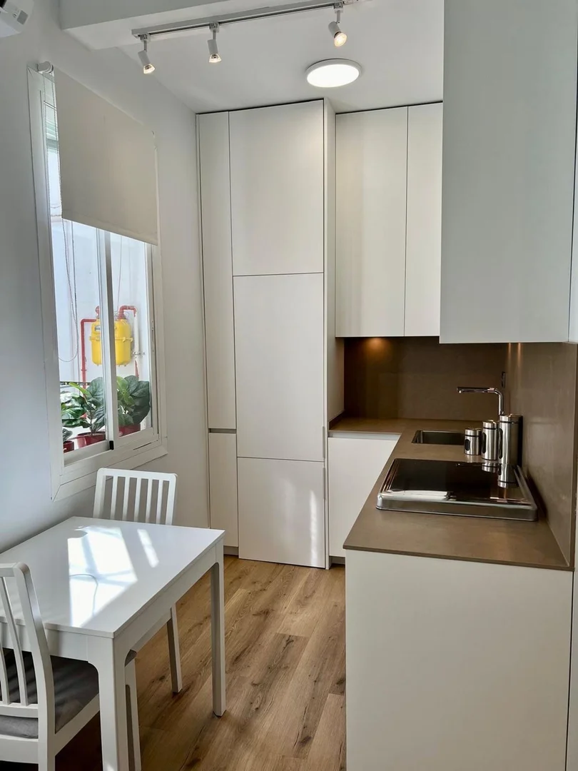 Piso en calle de Castelló, 111 - Foto 4