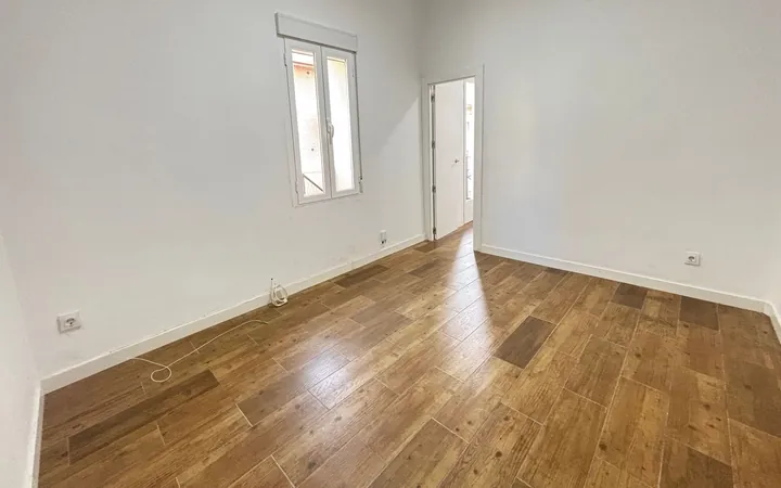 Piso en Calle del Conde de Vallellano, 8, Valdeacederas - Foto 2