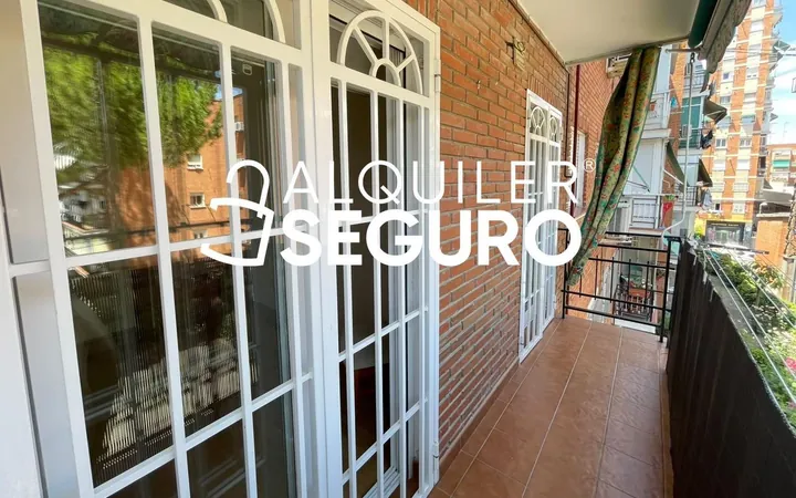 Piso en Calle del Parque de la Paloma, Zofío - Foto 32