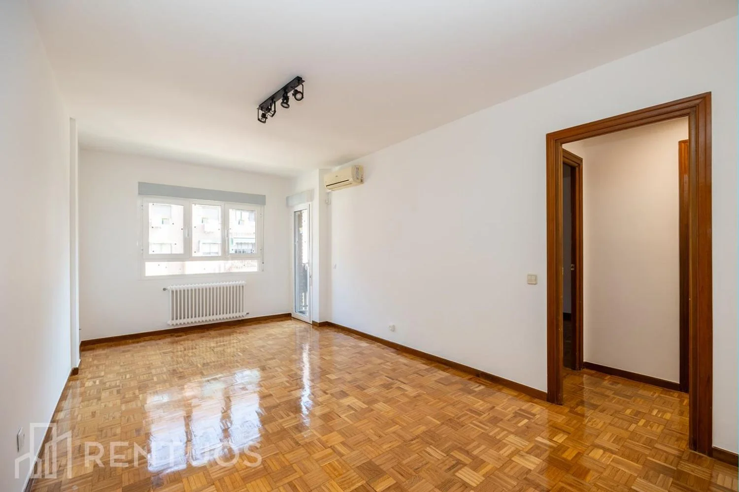 Piso en calle de Téllez - Foto 1