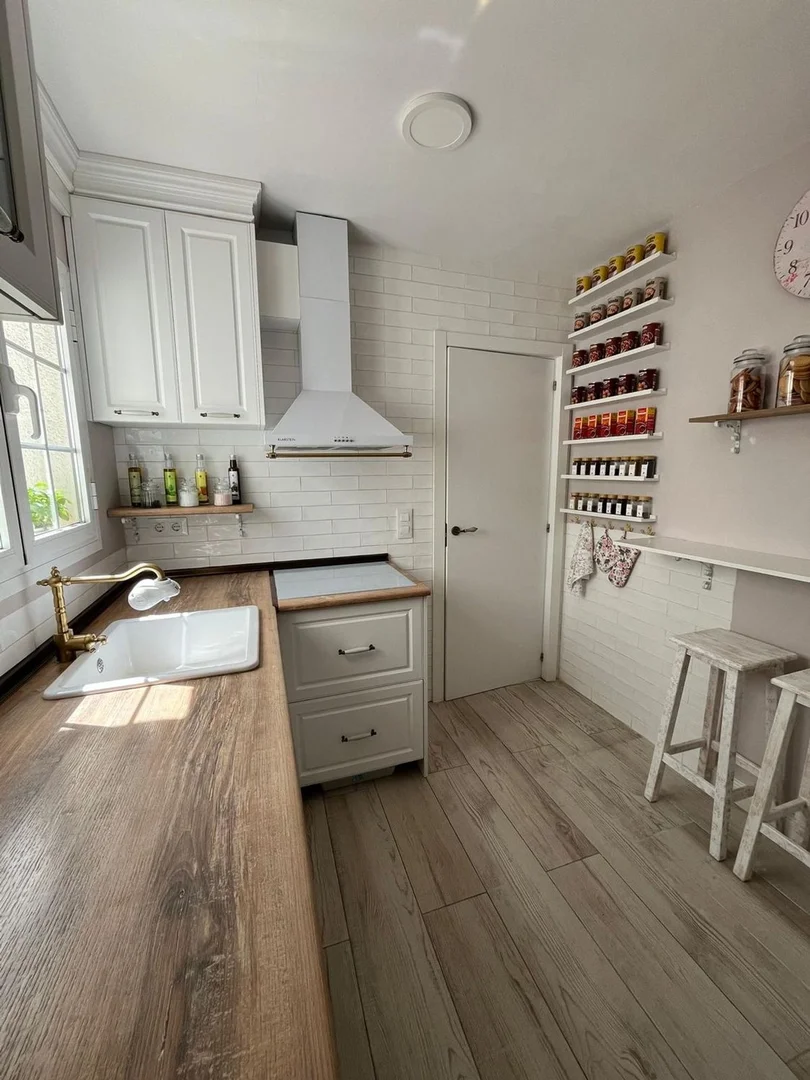 Piso en Barrio Alameda de Osuna - Foto 6