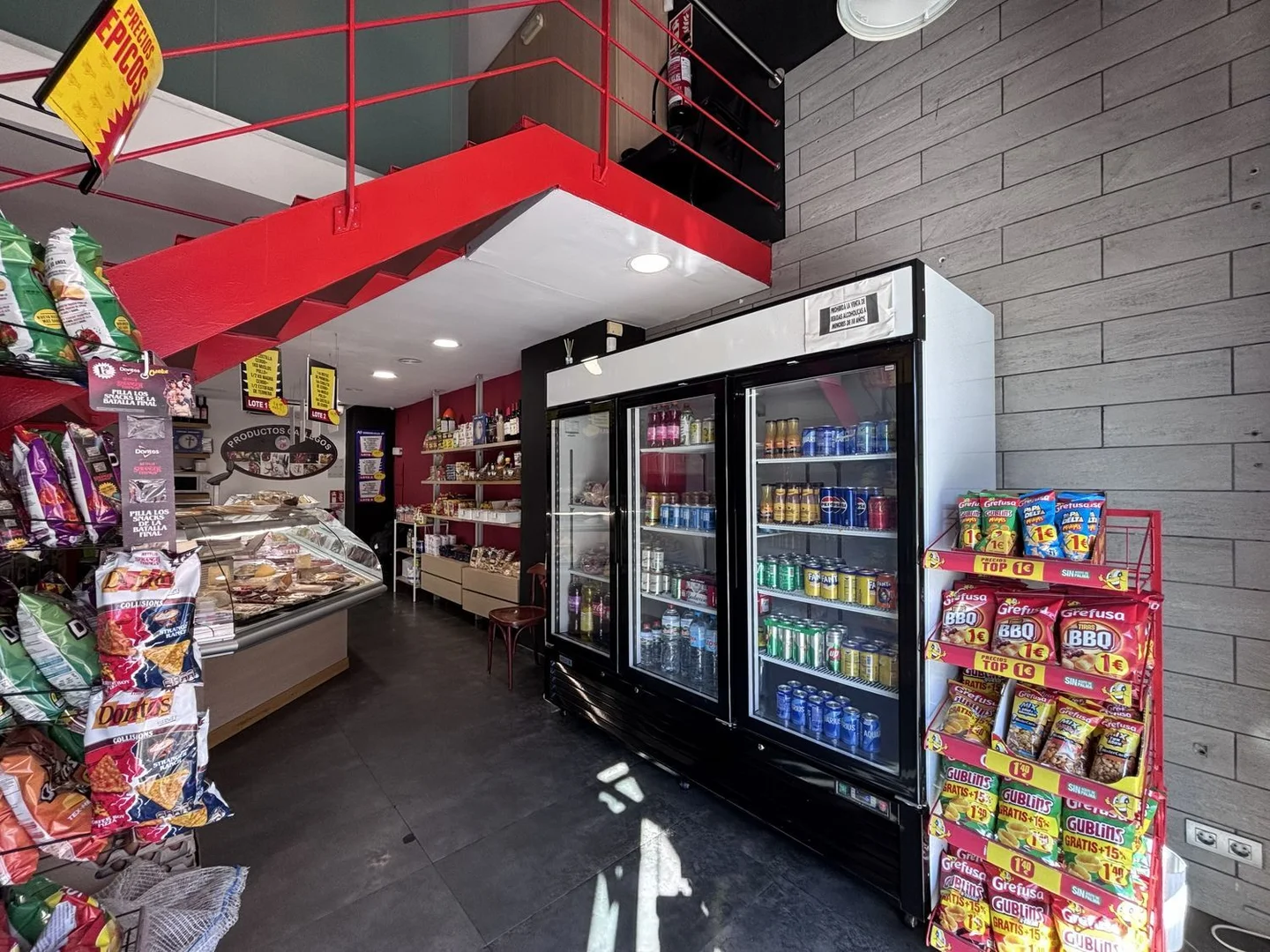 Carnicería, tienda de alimentación en traspaso en Gran Via de les Corts Catalanes - Foto 44