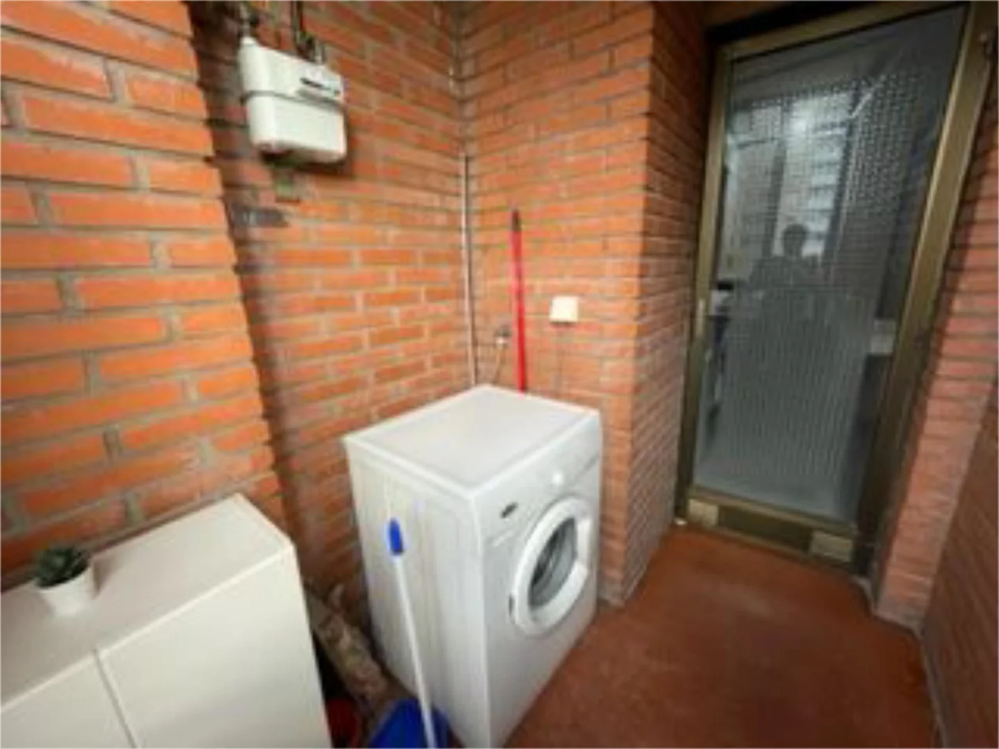 Piso en  Calle de Rosalía de Castro 75 - Foto 9