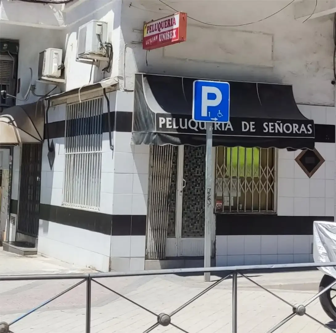 Local comercial en  Calle de Sáhara 54 - Foto 2