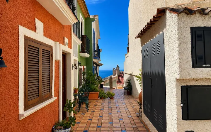 Chalet adosado en Calle Penyassegat, 15, Pueblo Acantilado - Lanuza - Foto 6