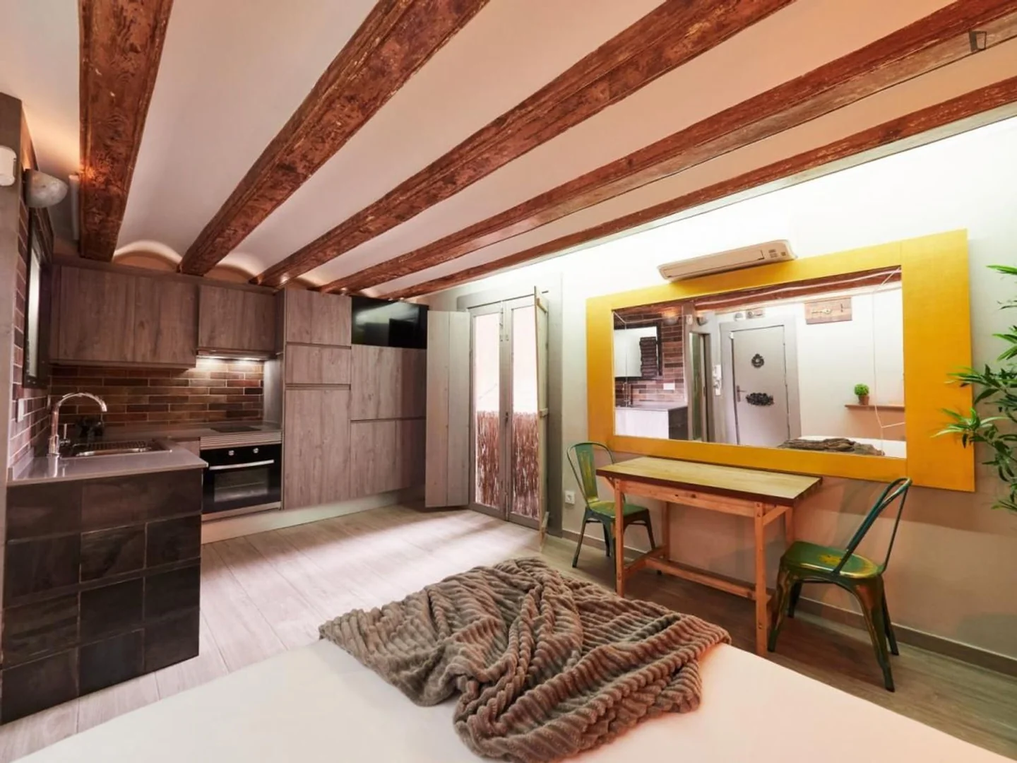 Estudio en Calle de la Lleialtat, El Raval - Foto 8