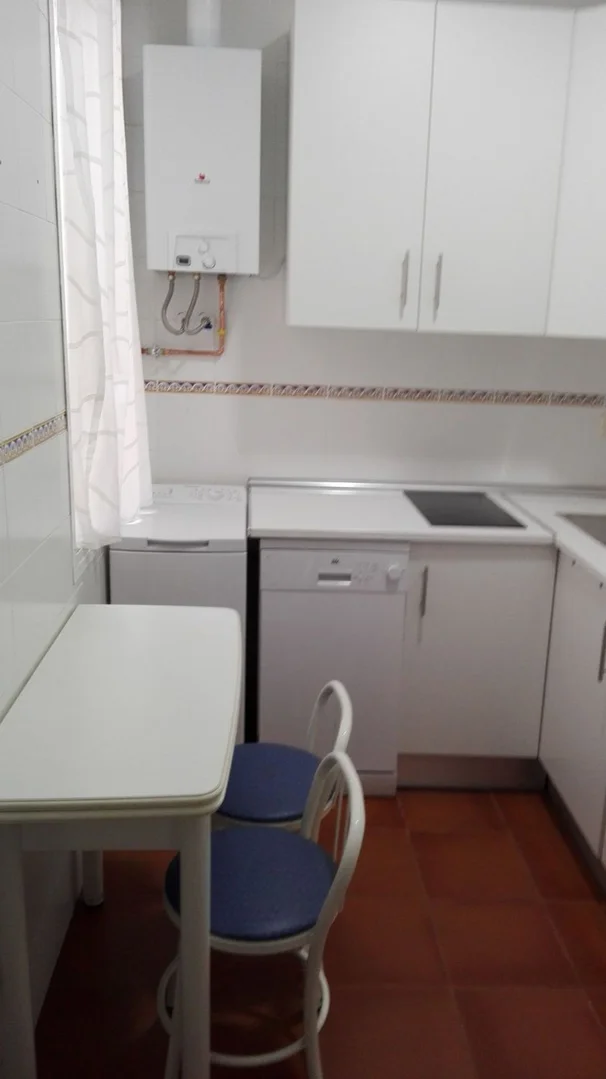 Estudio en calle de Cartagena, 59 - Foto 5