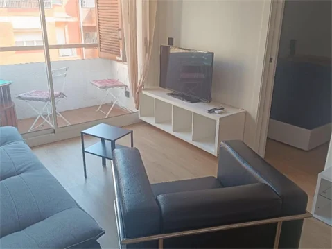 Piso en  Carrer de Pau Alsina 100 - Foto 5