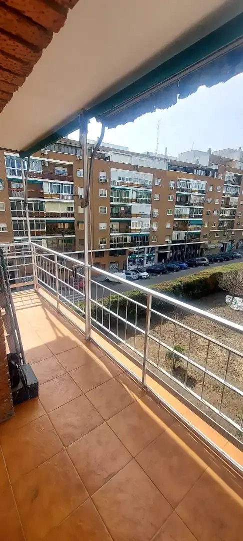 Piso en  Avenida del Manzanares 196 - Foto 3