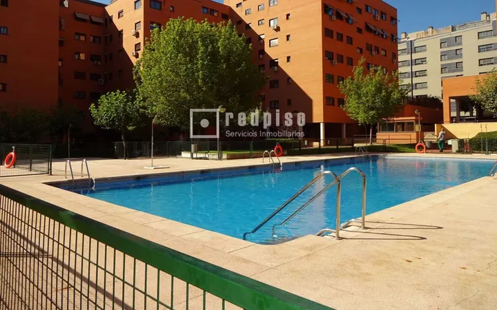 Piso en Calle de la Dehesa de Vicalvaro, Valdebernardo - Valderrivas - Foto 2