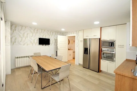 Piso en calle de Moralzarzal, 100 - Foto 5