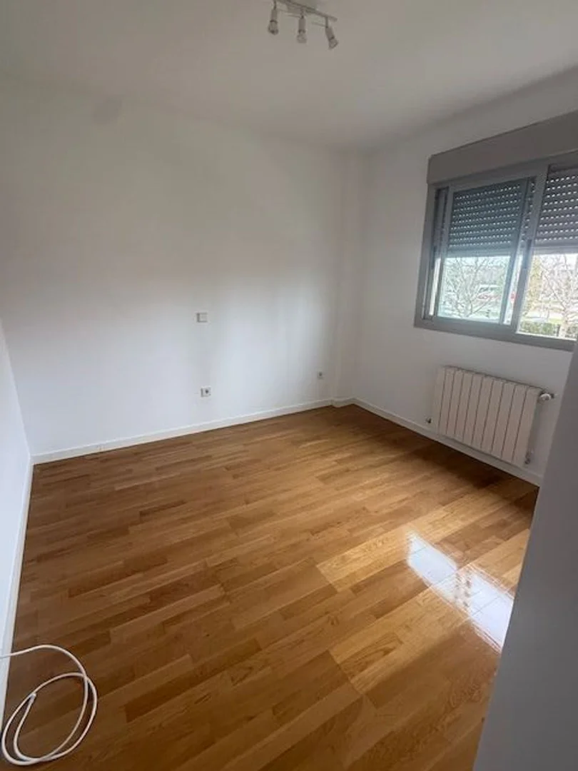 Piso en calle de María de Portugal, 42 - Foto 4