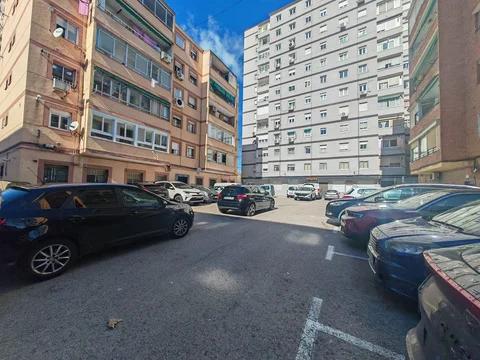 Piso en Barrio San Fermín - Foto 13