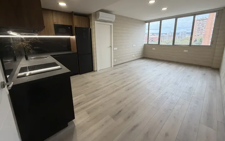 Apartamento en  Gran Via de les Corts Catalanes 1176 - Foto 16