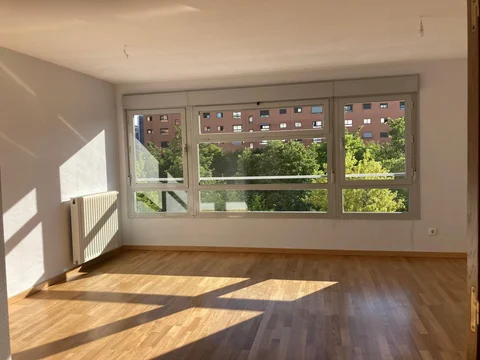 Piso en Paseo de San Millán de la Cogolla, 9 - Foto 1