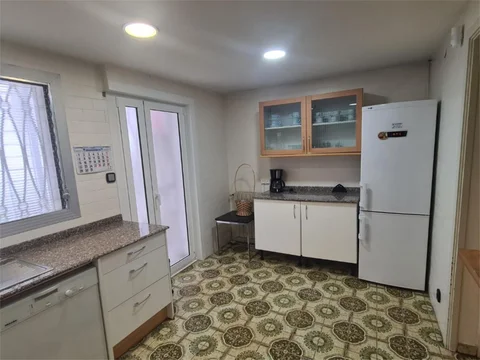 Piso en  Passeig de la Font d'en Fargas 30 - Foto 14