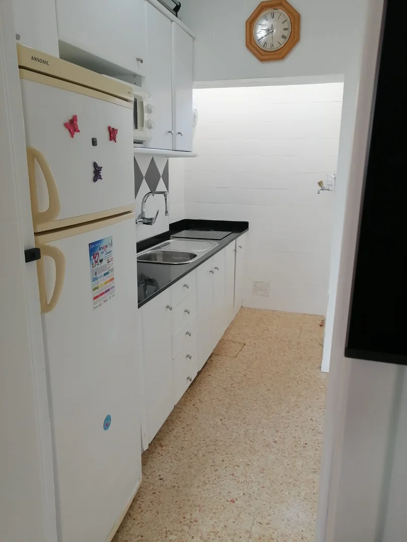 Comoda Habitación Iluminada - Foto 3