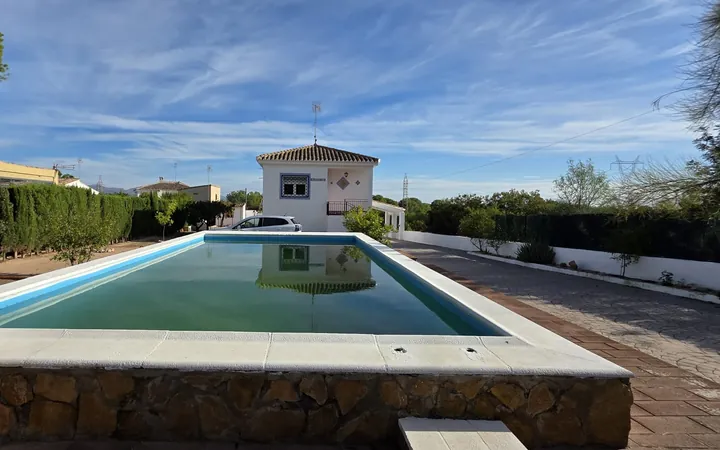 CHALET EN URBANIZACION EL BASO - Foto 7