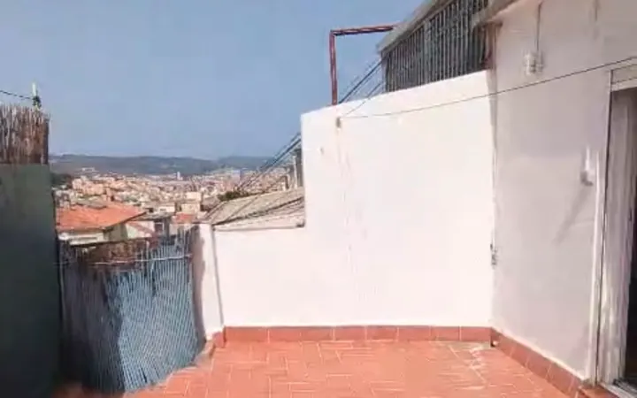 Apartamento amueblado con vistas a la ciudad de Barcelona para alquiler de temporada solo augusto  - Foto 1