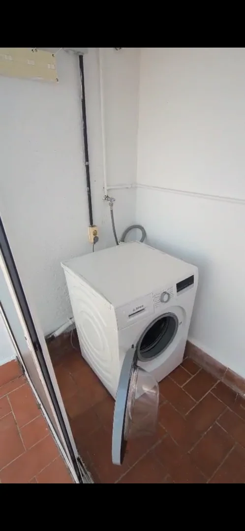Apartamento amueblado con vistas a la ciudad de Barcelona para alquiler de temporada solo augusto  - Foto 2