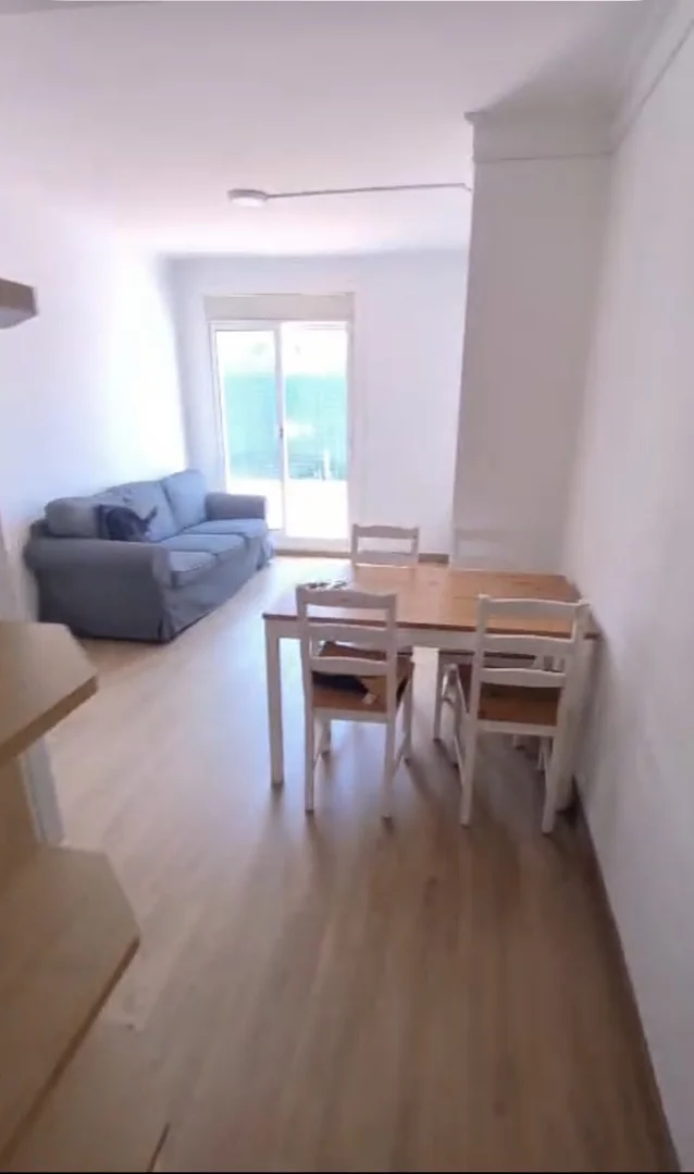 Apartamento amueblado con vistas a la ciudad de Barcelona para alquiler de temporada solo augusto  - Foto 3