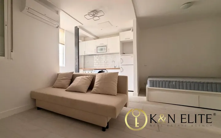 Estudio en Venta en Almagro, Chamberí  - Foto 5