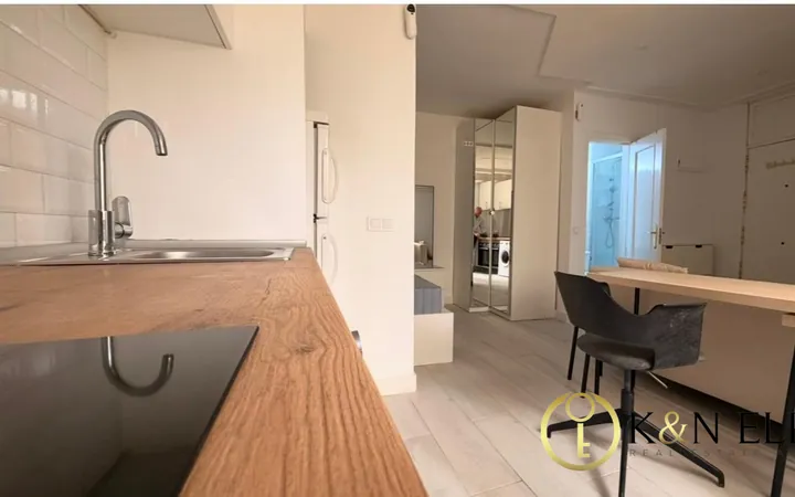 Estudio en Venta en Almagro, Chamberí  - Foto 4