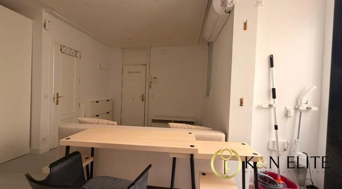 Estudio en Venta en Almagro, Chamberí  - Foto 2