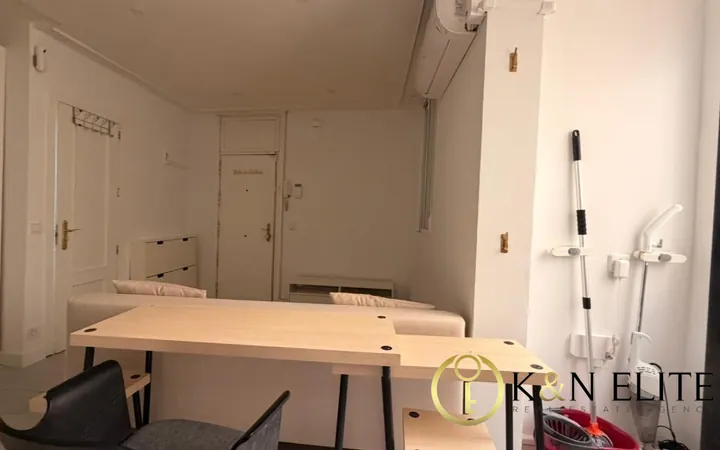 Estudio en Venta en Almagro, Chamberí  - Foto 2