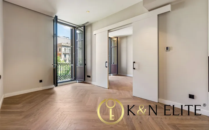 Exclusiva Vivienda Reformada en el Corazón del Quadrat d'Or - Foto 1