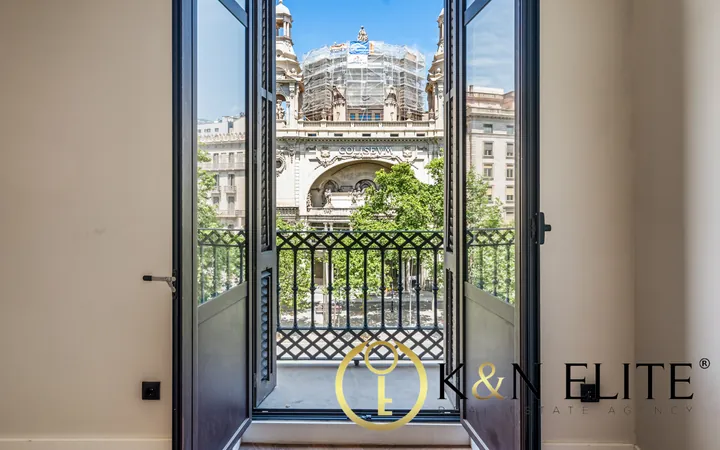 Exclusiva Vivienda Reformada en el Corazón del Quadrat d'Or - Foto 13