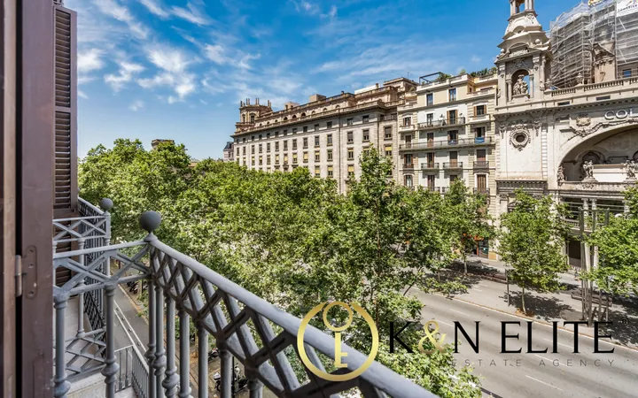 Exclusiva Vivienda Reformada en el Corazón del Quadrat d'Or - Foto 17
