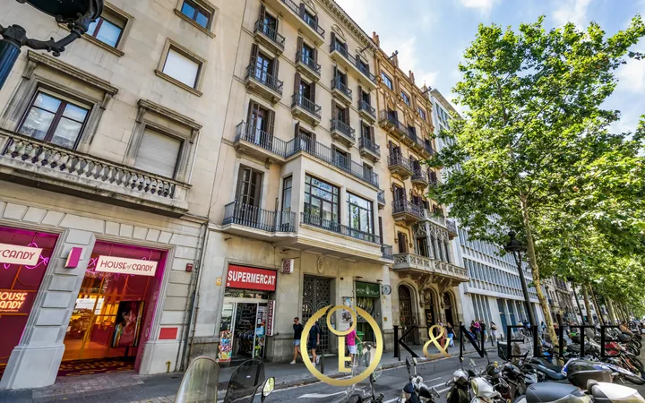 Exclusiva Vivienda Reformada en el Corazón del Quadrat d'Or - Foto 19