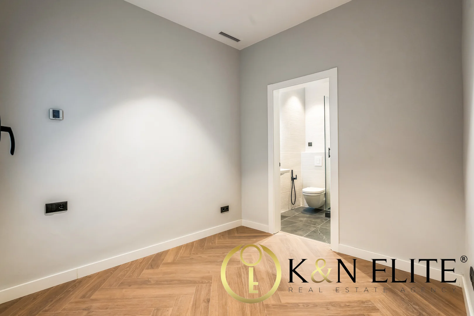 Exclusiva Vivienda Reformada en el Corazón del Quadrat d'Or - Foto 8