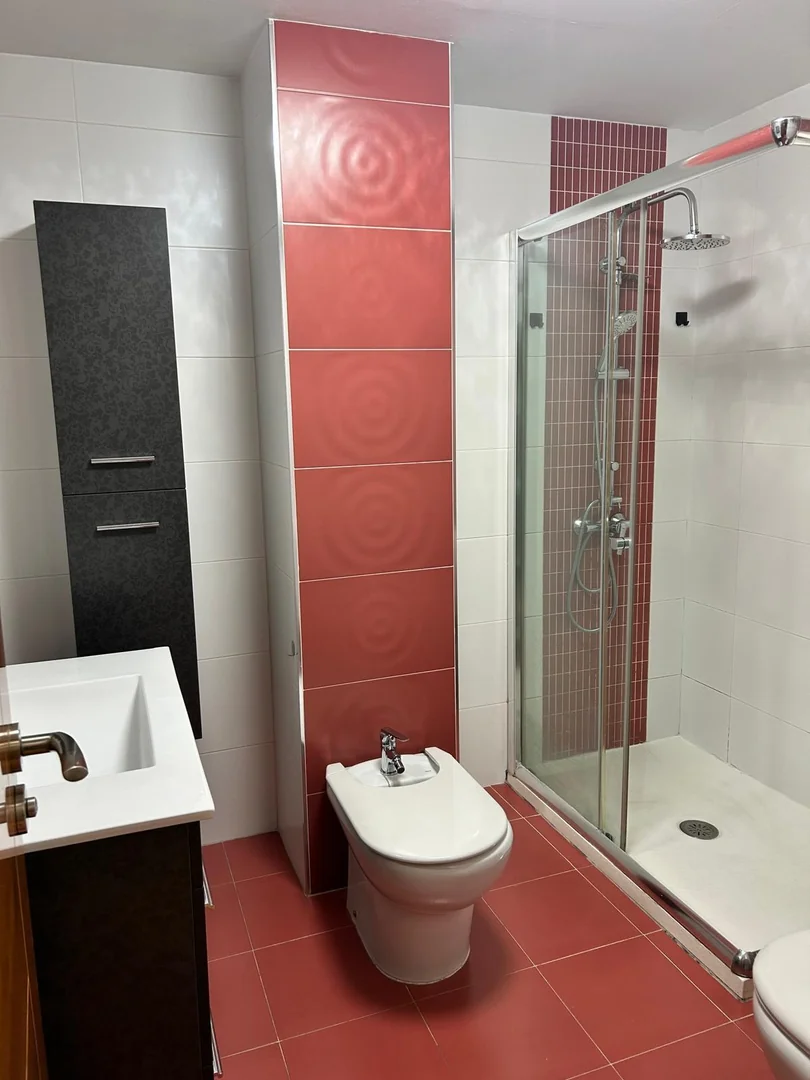 Piso totalmente reformado y amueblado lujo - Foto 10