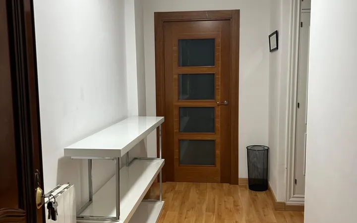 Piso totalmente reformado y amueblado lujo - Foto 25