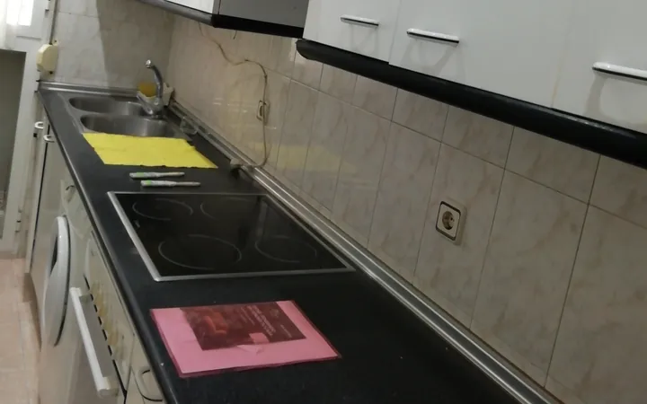 MADRID – 2-BEDROOM APARTMENT – IDEAL FOR STUDENTS / ERASMUS 📍 Pacífico / Menéndez Pelayo area – Madrid - Foto 10