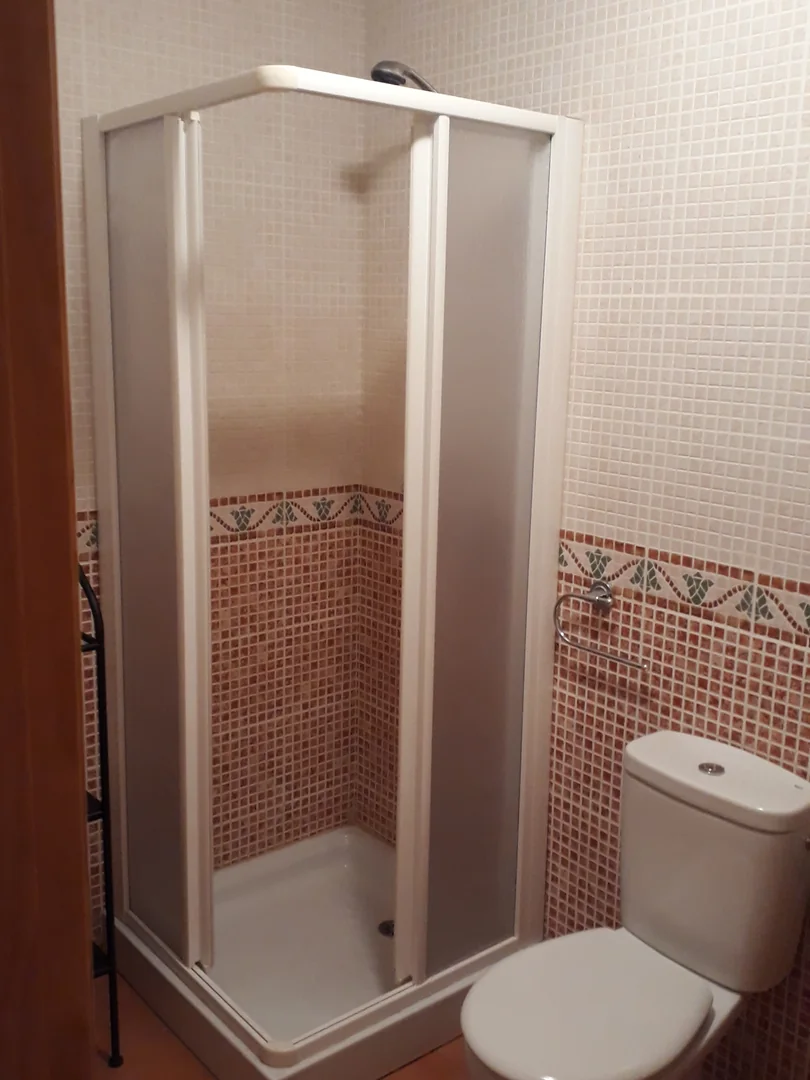 PISO ESPACIOSO & MUY LUMINOSO - Foto 10