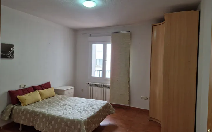 PISO ESPACIOSO & MUY LUMINOSO - Foto 16
