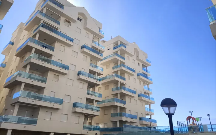 Atico duplex con vistas al mar - Foto 4