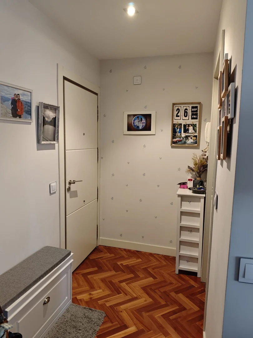 Piso luminoso en zona residencial - Foto 6