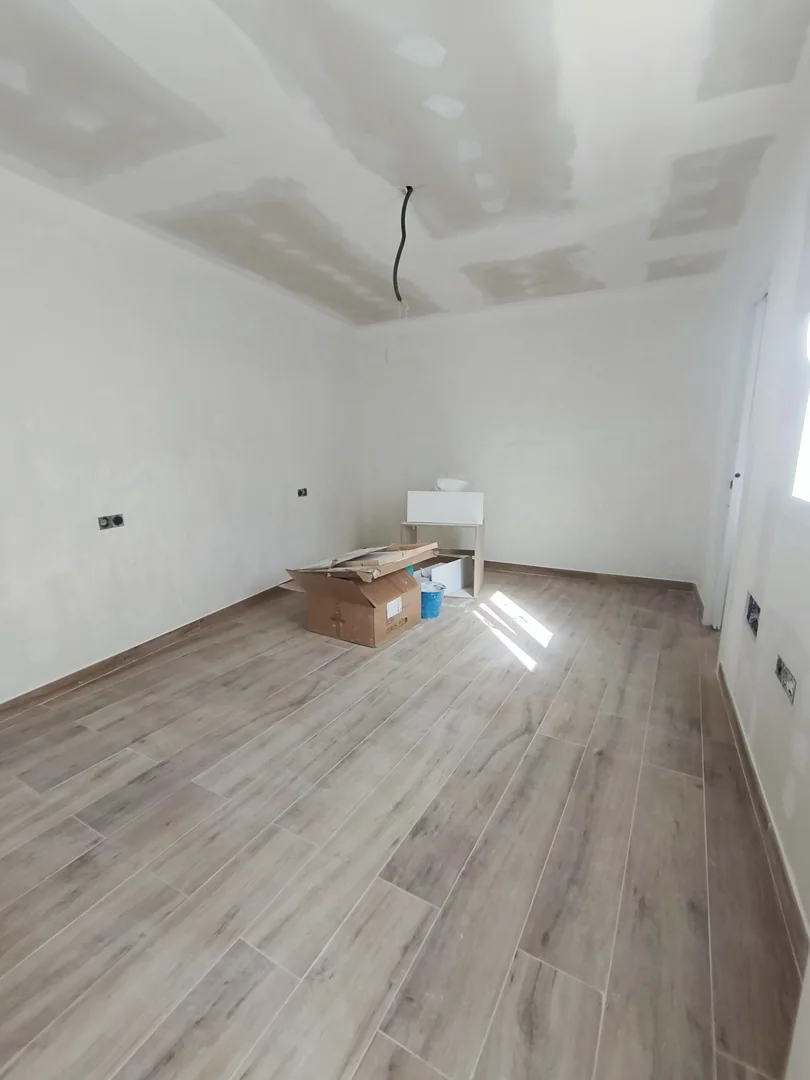 Casa en Benamocarra de estreno - Foto 2
